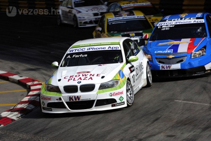 Michelisz hátsókerekesre váltott 4