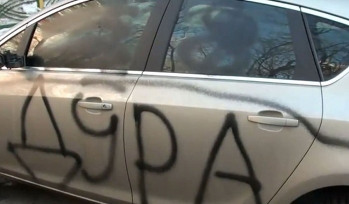 Veszélyben vannak az utcán parkoló autók?