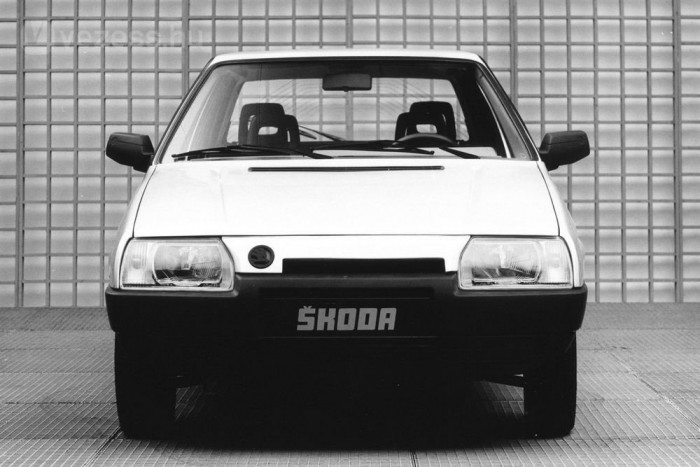 Lesz-e személygépkocsi hitelre? 13 | Vezess Škoda Favorit 136 L