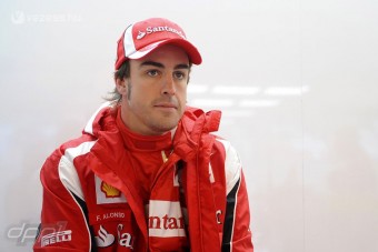 F1: Alonso nem barátkozni jár a pályára
