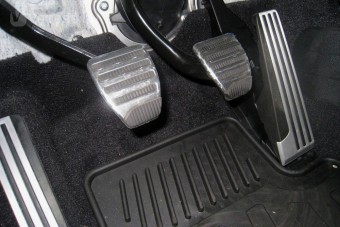 Váltás kuplung nélkül