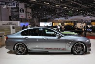 BMW M5 pótlék 15