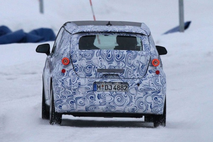 Élményautó lesz az elektromos BMW 6