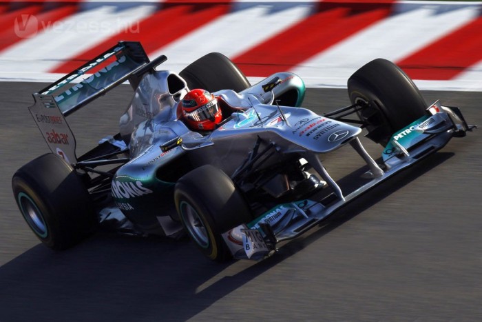 F1: Perez és a Sauber villantott a teszten 7