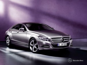 A Mercedes új nagy bálnája Magyarországon