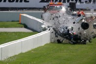 A karbon kasztni nem lett volna elég Kubica megvédéséhez (Montreal, 2007)