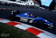 Boutsen Ligier-vel versenyzett