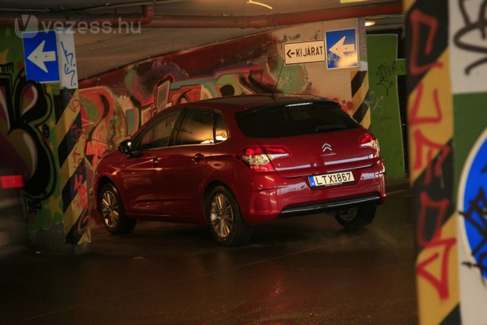 Nem tabu az olcsó üzemanyag 14 | Vezess 285 000 Ft az autógázszett felára. A kicsit olcsóbb, de nem márkaszervizes átalakításokkal szemben ez nem bántja a gyári garanciát