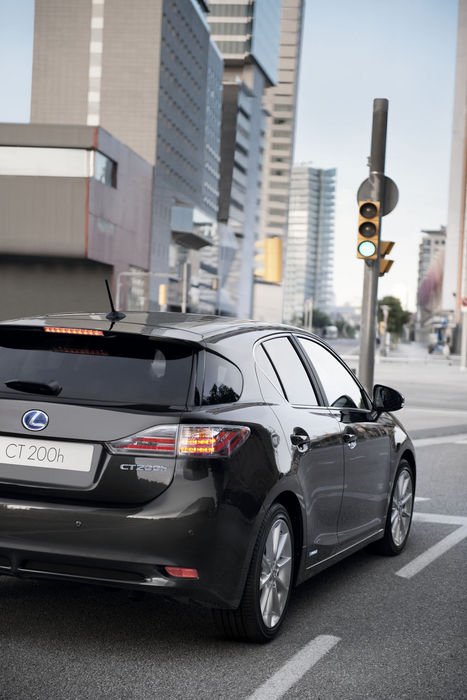 Lexus CT200h