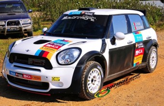 Portugáliára készül az új MINI raliautó