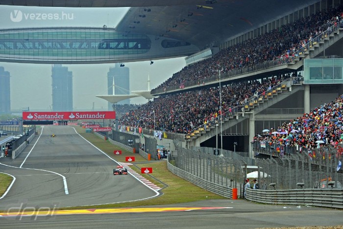 F1: Biztos lett a Kínai Nagydíj
