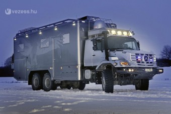 Így járnak a gazdagok vadászni