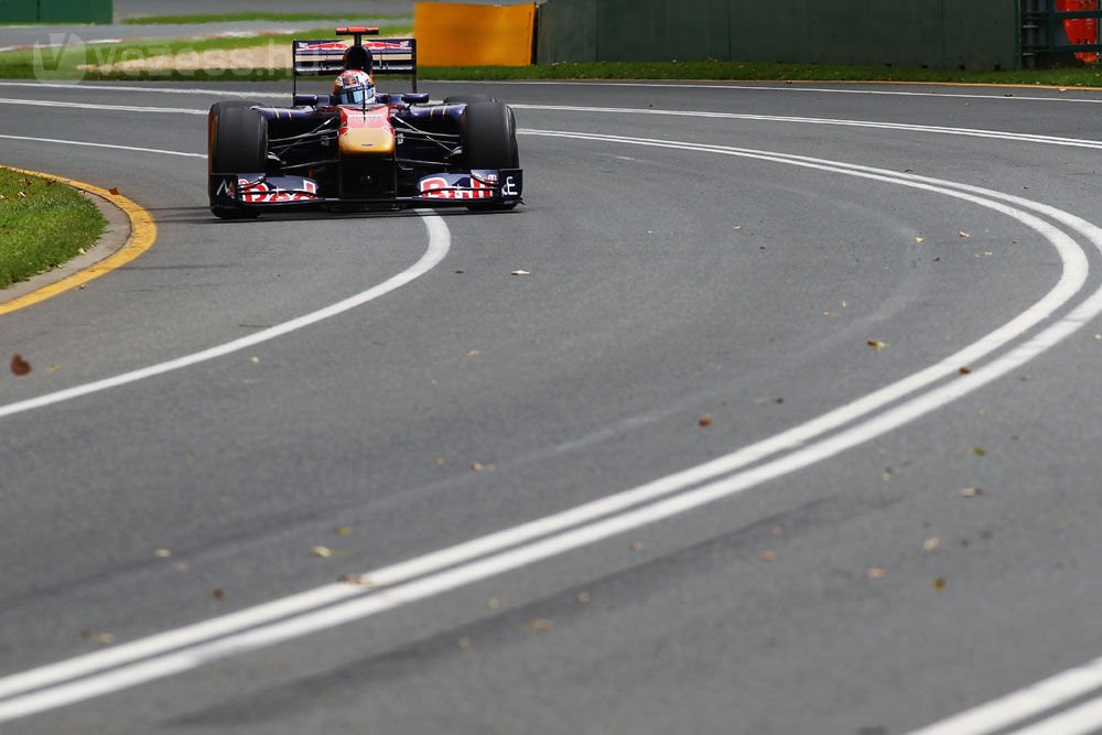 F1: Csonka mezőny rajtol holnap 7