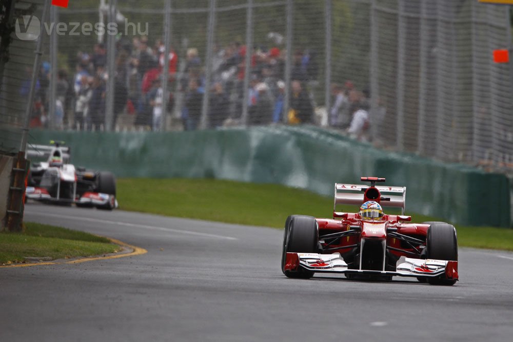 F1: Csonka mezőny rajtol holnap 28