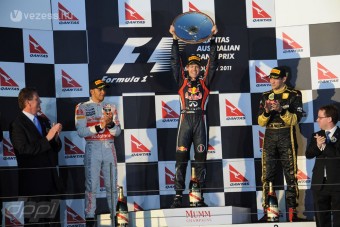 F1: Boldog arcok a melbourne-i dobogón