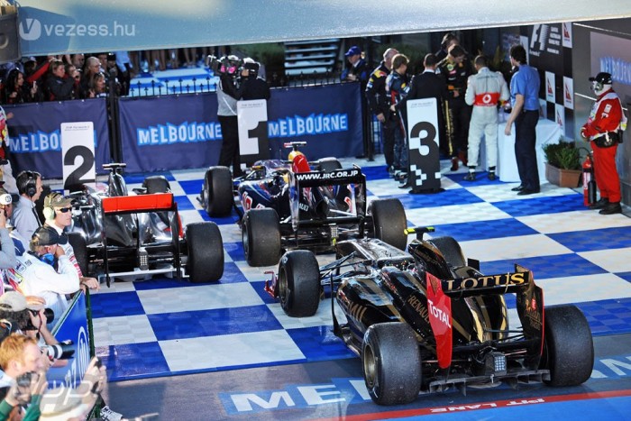 F1: Ki kapja el Vettel és a Red Bull grabancát? 9