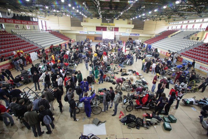 Csőváztuning nonstop 4 | Vezess Csőváztuning nonstop 4