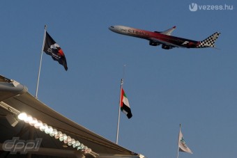 Elszöknek az F1-es pilóták Ázsiából