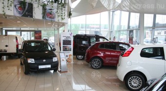 Hitel nélkül nem kell több autó