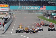 F1: Hétvégén nyit a sepangi szauna 85