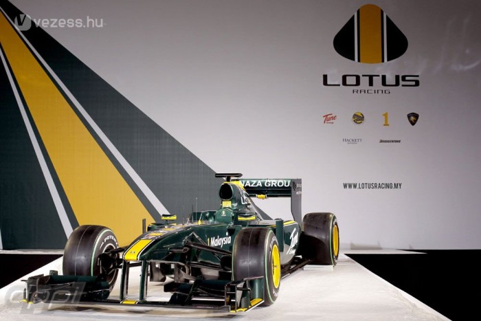 F1: Autógyárat vesz a Team Lotus