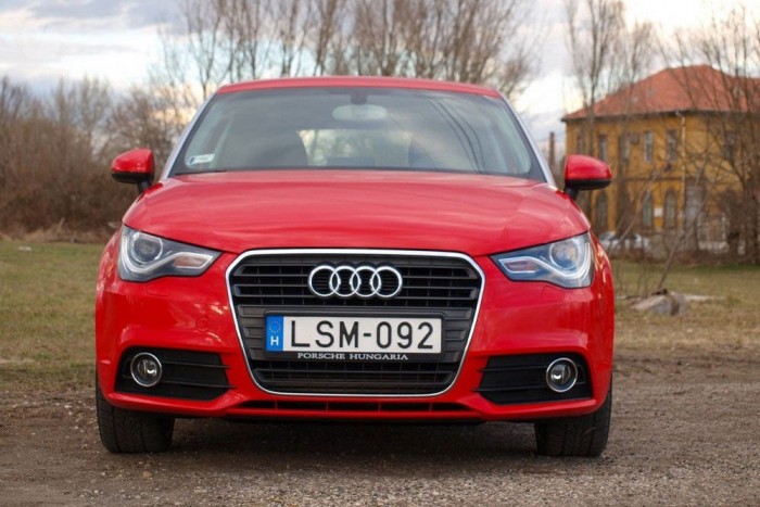 Audi A1 – Prémium gokart 14 | Vezess Audi single frame kicsiben