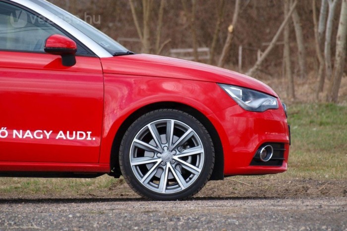 Audi A1 – Prémium gokart 13 | Vezess Megrázó élményt nyújt a sportfutómű és a 17-es kerekek kombinációja