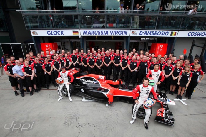 Magyar tesztpilóta a Virgin F1-es csapatnál