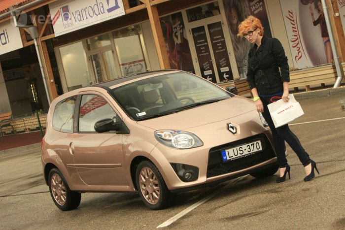 Milyen magasnak tűnök ebből a szögből...