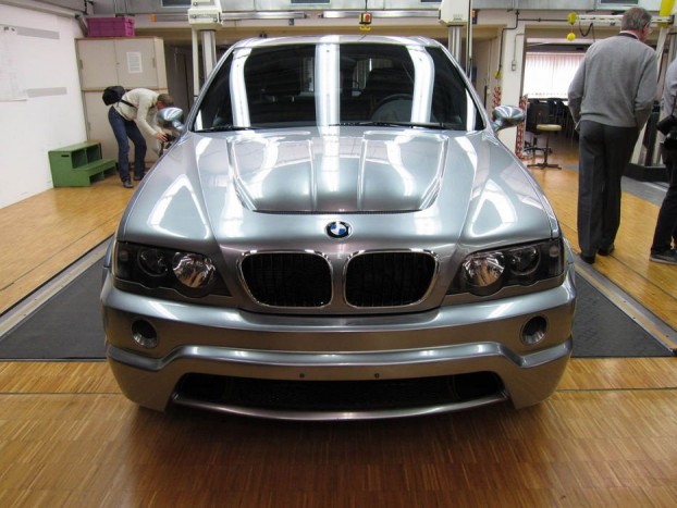 BMW X5 700 lóerővel