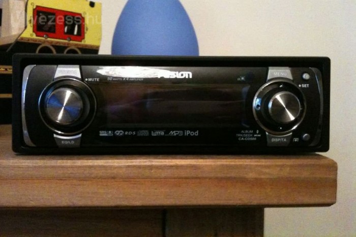 Családi autót háromszázért 9 | Vezess FUSION CA-CD500 fejegység