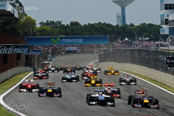 F1: 120 milliárdon osztoztak a csapatok