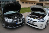 112 lóerős az 1,6 e-HDi, 134 lóerőt ad le a Prius III hajtásrendszere