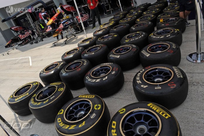 F1: Sötétben tapogatózik a Pirelli 2 F1: Sötétben tapogatózik a Pirelli 2