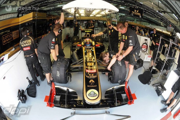 F1: Hendikeppel is erős a Renault 6