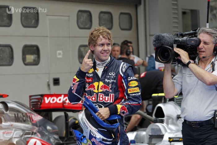 F1: Vettel lenyomta a McLarent 6