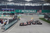 F1: Újabb gumipanaszok 37