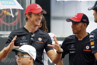 F1: Button Vettelt is legyűrné a vb-címért