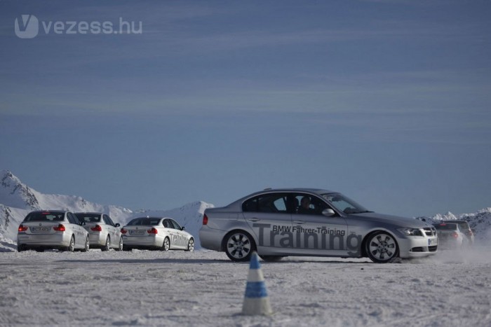 Félelem a vezetéstől 9 | Vezess Jó, ha nem a forgalomban találkoznak az első hóval