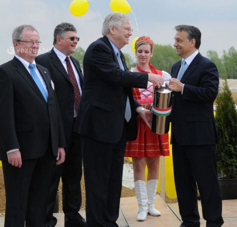 Félmillió motor a magyar Opel-gyárból 5