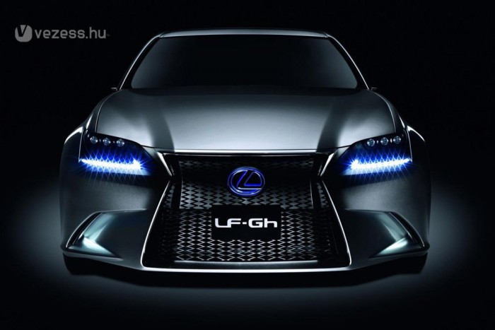 Új luxus-hibrid a Lexustól 6