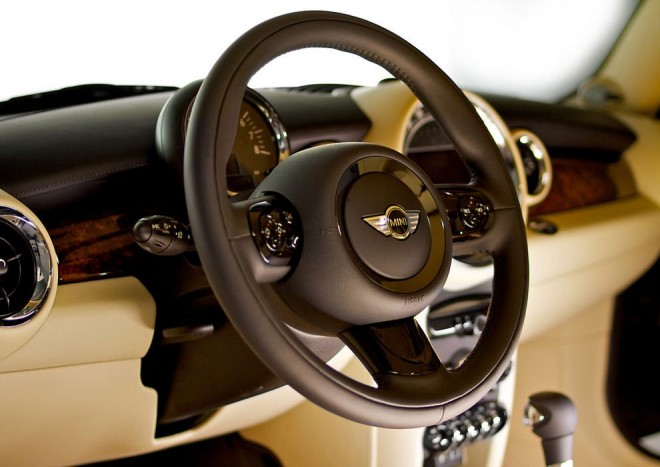 15 milliós kisautó a BMW-től 7 15 milliós kisautó a BMW-től 7