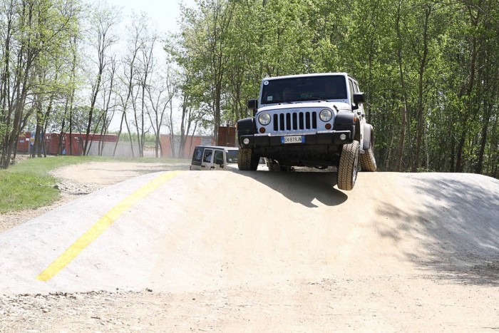 Három Jeep-et egy csapásra 10