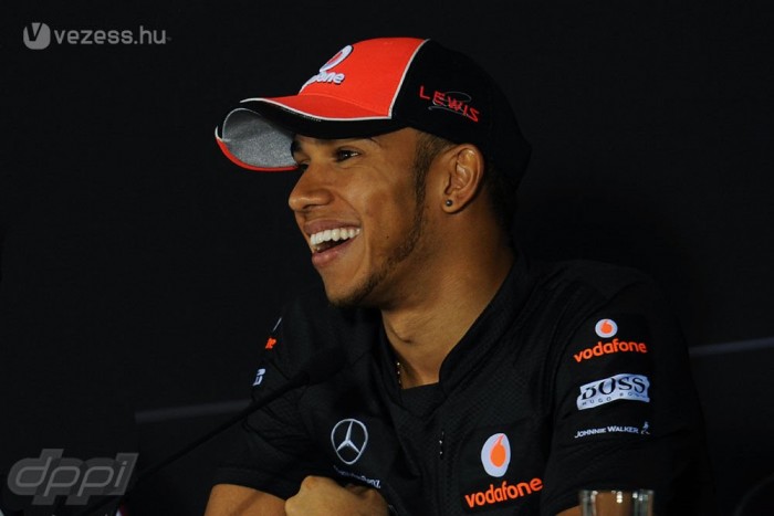 F1: Hamilton elhagyná a McLarent?