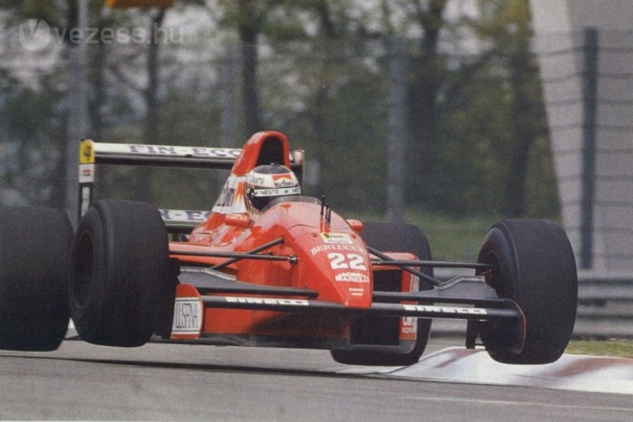 Senna mesterhármasa 7 | Vezess JJ Lehto szárnyal