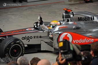F1: Hamilton legyőzte Vettelt Kínában