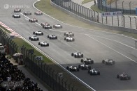 F1: A gumistratégia döntött Kínában 65