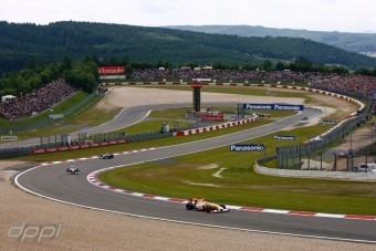 F1: Nem jár közpénz a pályáknak