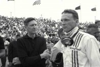 Indianapolisban Jim Clark csapattársaként a Lotusszal indult, de nem volt szerencséje