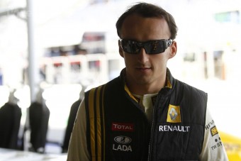 F1: Kubica elhagyta a kórházat